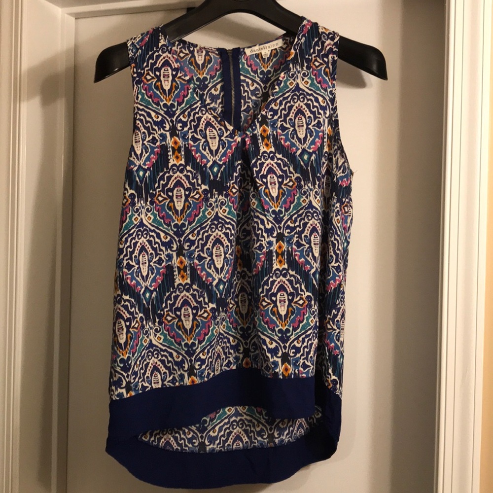 Daniel Rainn sleeveless top